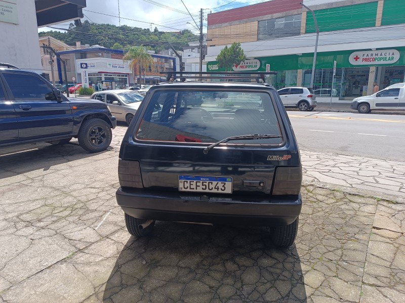UNO 1.0 IE MILLE EP 8V GASOLINA 4P MANUAL - 1996 - FLORES DA CUNHA