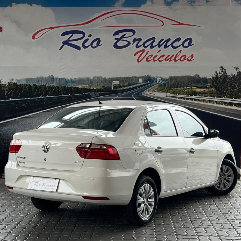 VOYAGE 1.6 MI CITY 8V FLEX 4P MANUAL - 2015 - CAXIAS DO SUL