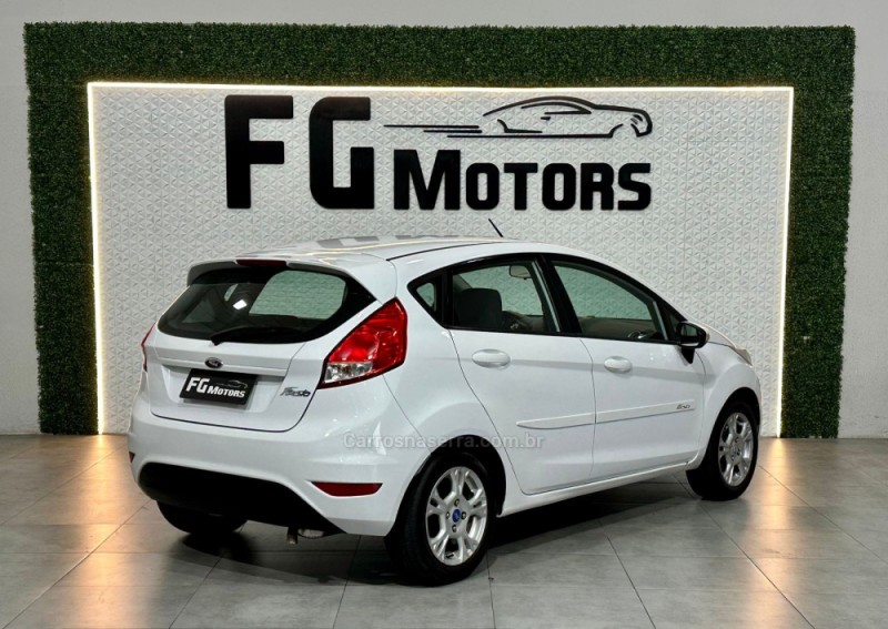 FIESTA 1.5 SE HATCH 16V FLEX 4P MANUAL - 2014 - NOVO HAMBURGO