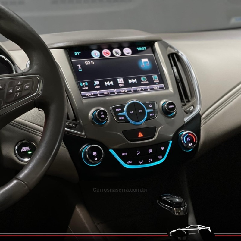 CRUZE 1.4 TURBO LTZ II SPORT HATCH 16V FLEX 4P AUTOMÁTICO - 2019 - GARIBALDI