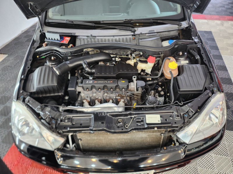 CORSA 1.4 MPFI MAXX SEDAN 8V FLEX 4P MANUAL - 2009 - VERANóPOLIS