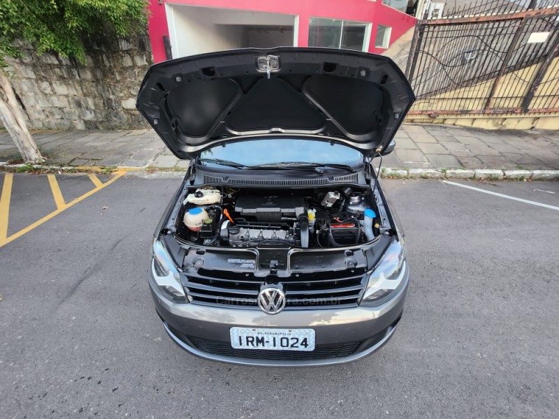 FOX 1.0 MI TREND 8V FLEX 4P MANUAL - 2011 - VERANóPOLIS