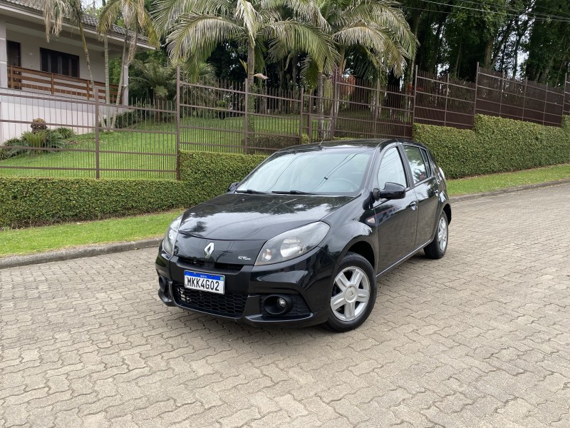 SANDERO 1.6 GT LINE LIMITED FLEX 4P MANUAL