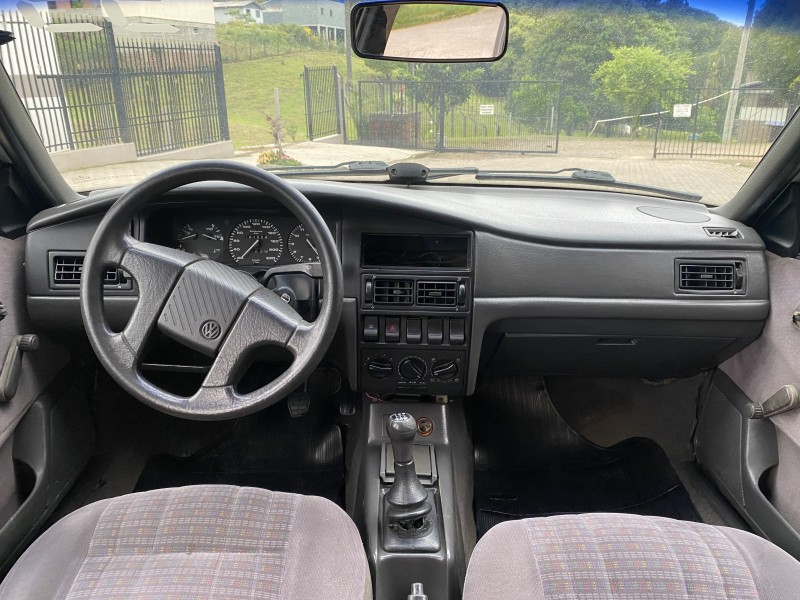 SANTANA 2.0 GL 8V GASOLINA 4P MANUAL - 1995 - CAXIAS DO SUL