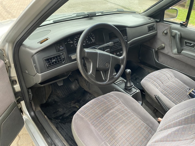 SANTANA 2.0 GL 8V GASOLINA 4P MANUAL - 1995 - CAXIAS DO SUL