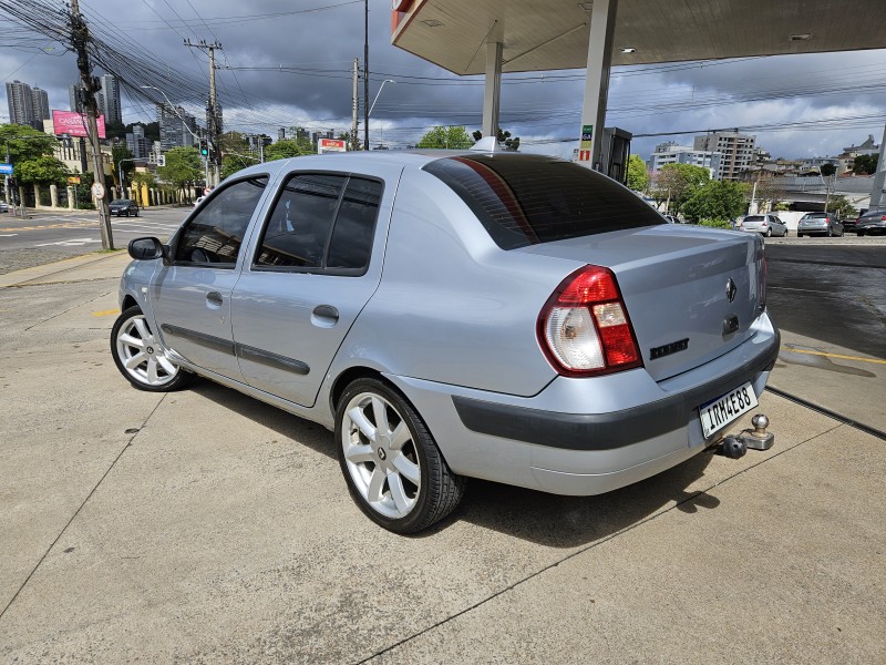 CLIO 1.6 EXPRESSION SEDAN 16V GASOLINA 4P MANUAL - 2006 - CAXIAS DO SUL