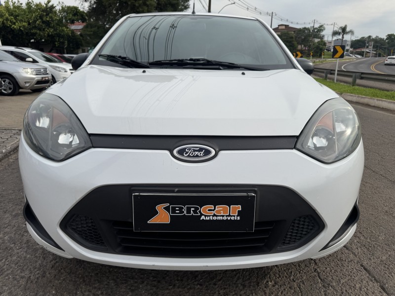 FIESTA 1.0 MPI FIRST HATCH 8V FLEX 4P MANUAL - 2011 - DOIS IRMãOS