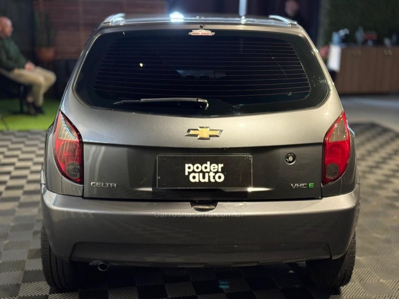 CELTA 1.0 VHCE LT 8V FLEX 4P MANUAL - 2012 - FARROUPILHA
