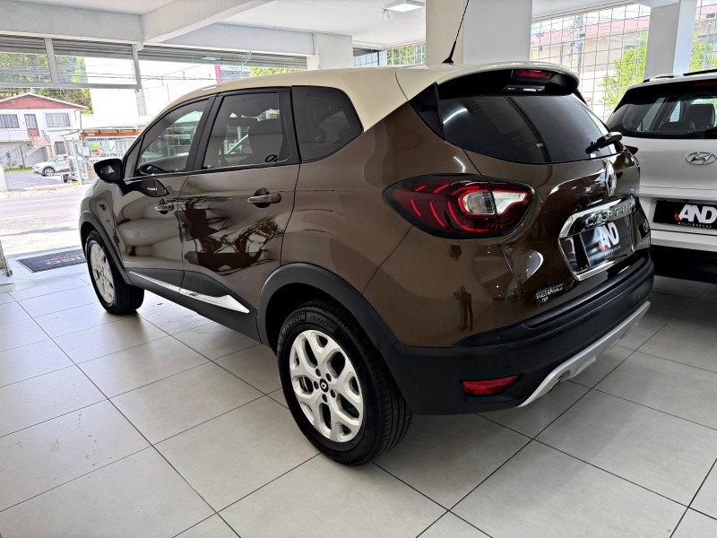 CAPTUR 1.6 16V FLEX ZEN AUTOMÁTICO - 2018 - CAXIAS DO SUL