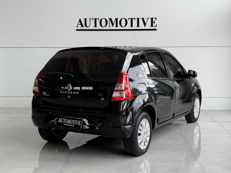 SANDERO 1.6 PRIVILÉGE 8V FLEX 4P MANUAL - 2013 - CAXIAS DO SUL