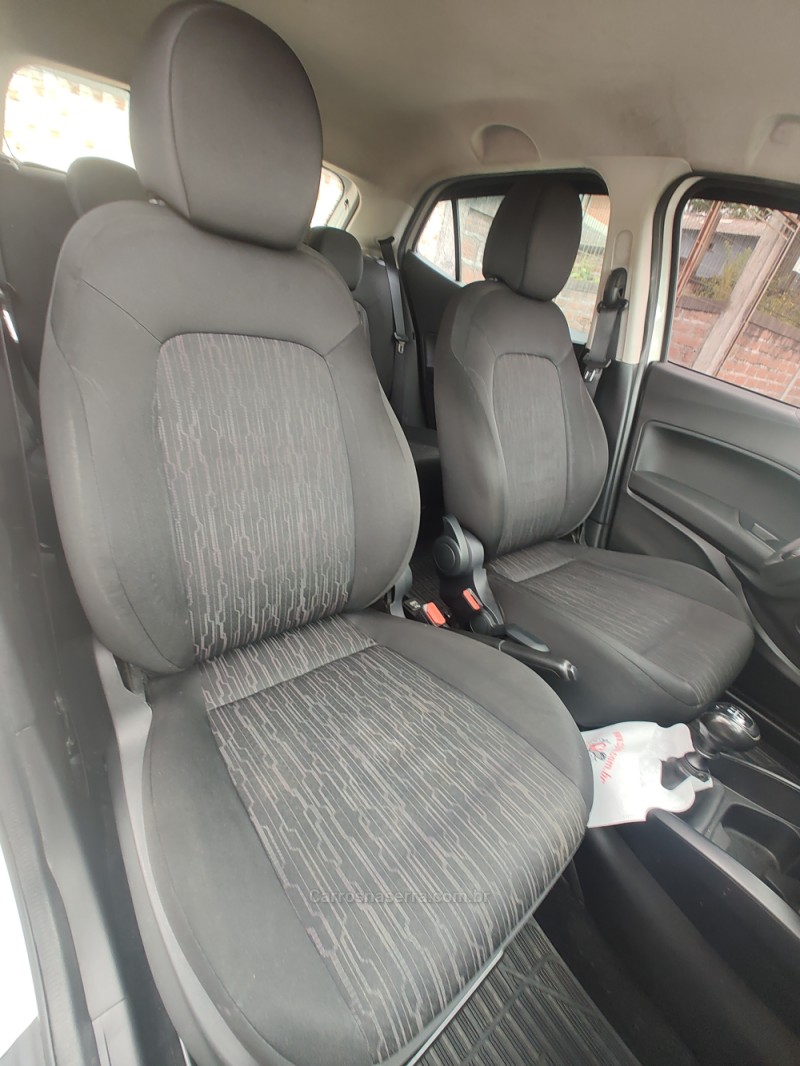 ARGO 1.0 DRIVE 6V FLEX 4P MANUAL - 2022 - CANELA