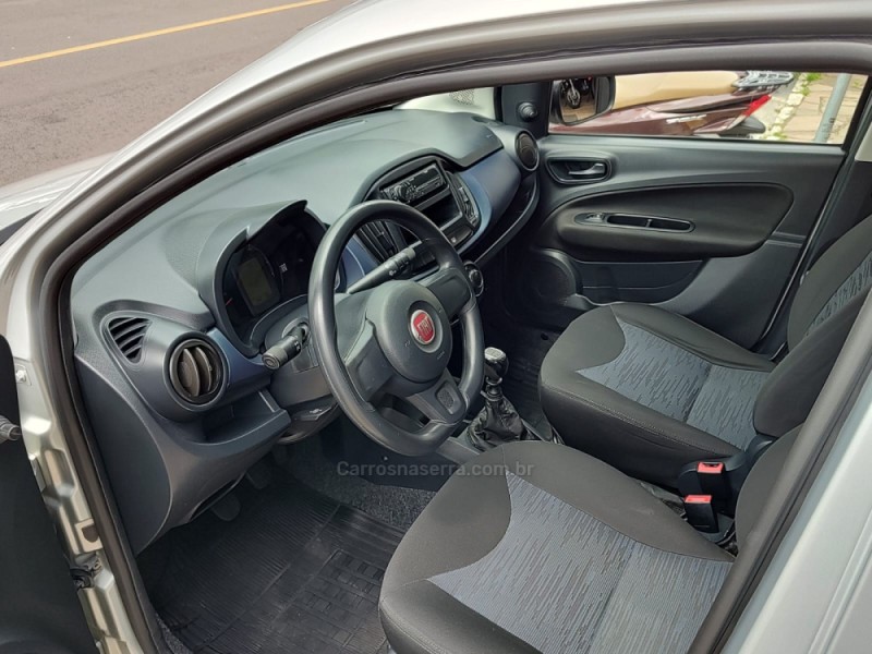 UNO 1.0 DRIVE 6V FLEX 4P MANUAL - 2018 - FLORES DA CUNHA