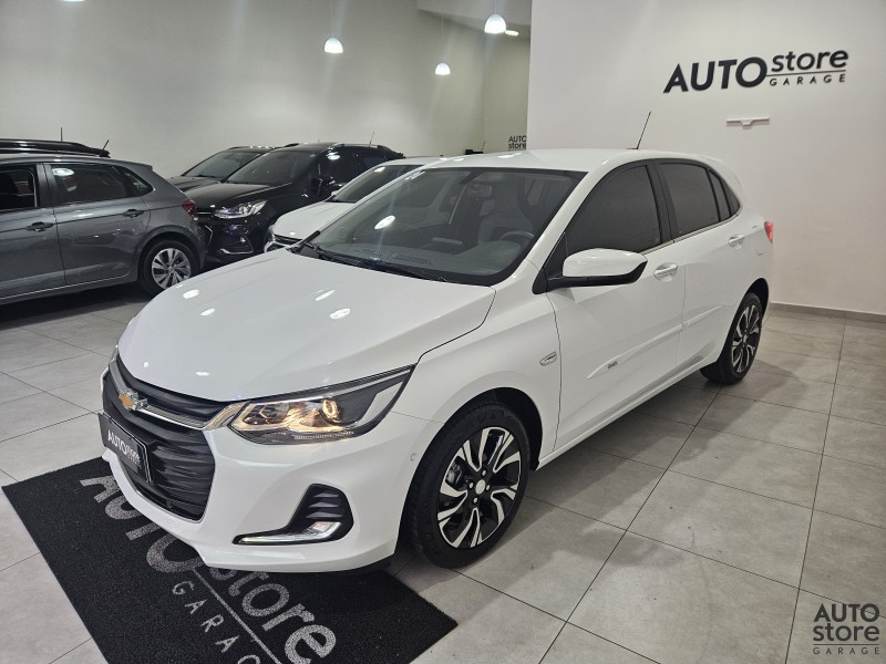 ONIX 1.0 PREMIER II 12V TURBO FLEX 4P AUTOMÁTICO - 2024 - CAXIAS DO SUL