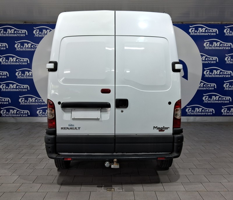 MASTER 2.5 DCI FURGÃO MÉDIO/LONGO TA DIESEL - 2013 - SãO SEBASTIãO DO CAí