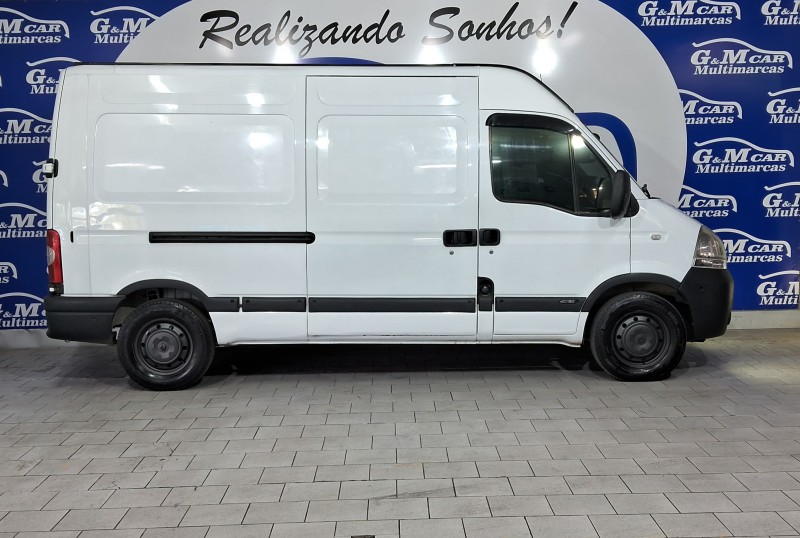 MASTER 2.5 DCI FURGÃO MÉDIO/LONGO TA DIESEL - 2013 - SãO SEBASTIãO DO CAí