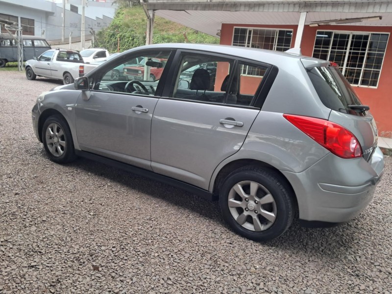 TIIDA 1.8 S 16V FLEX 4P MANUAL - 2011 - CAXIAS DO SUL