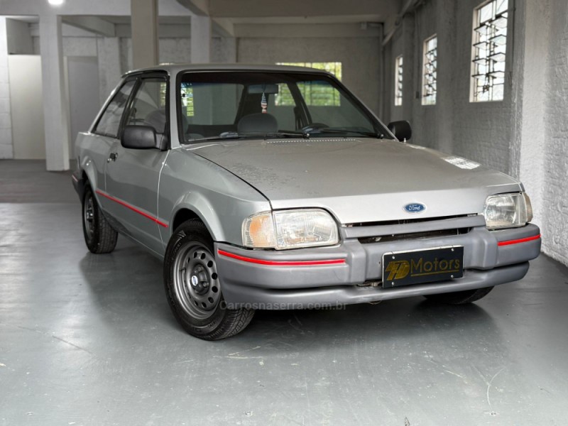 ESCORT 1.0 HOBBY 8V GASOLINA 2P MANUAL - 1996 - CAXIAS DO SUL