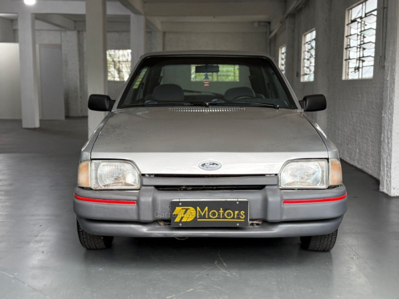 ESCORT 1.0 HOBBY 8V GASOLINA 2P MANUAL - 1996 - CAXIAS DO SUL