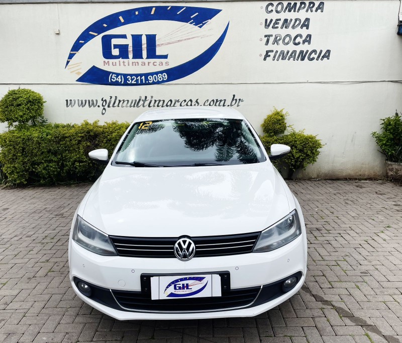 JETTA 2.0 TSI DSG HIGHLINE 200CV GASOLINA 4P AUTOMÁTICO - 2012 - CAXIAS DO SUL