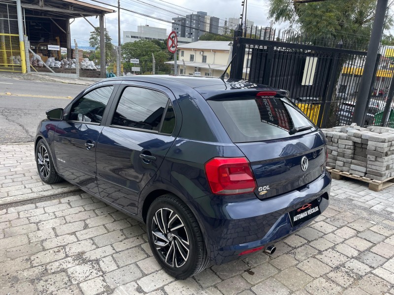 GOL 1.6 MI HIGHLINE 8V FLEX 4P MANUAL - 2017 - CAXIAS DO SUL