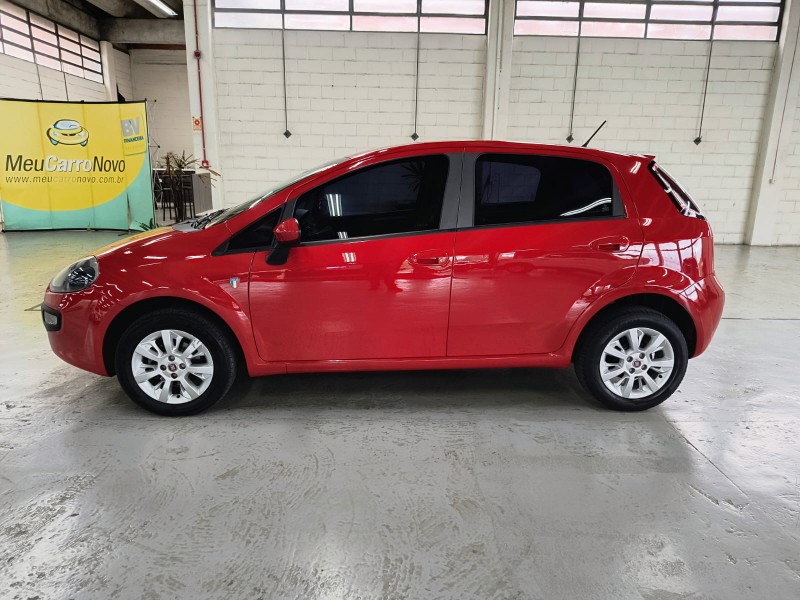PUNTO 1.4 ATTRACTIVE ITALIA 8V FLEX 4P MANUAL - 2016 - CAXIAS DO SUL