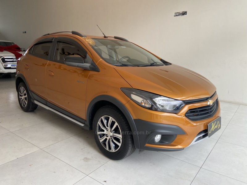ONIX 1.4 MPFI ACTIV 8V FLEX 4P AUTOMÁTICO - 2017 - CANELA