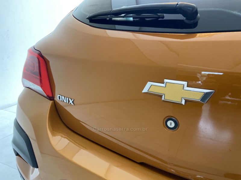 ONIX 1.4 MPFI ACTIV 8V FLEX 4P AUTOMÁTICO - 2017 - CANELA