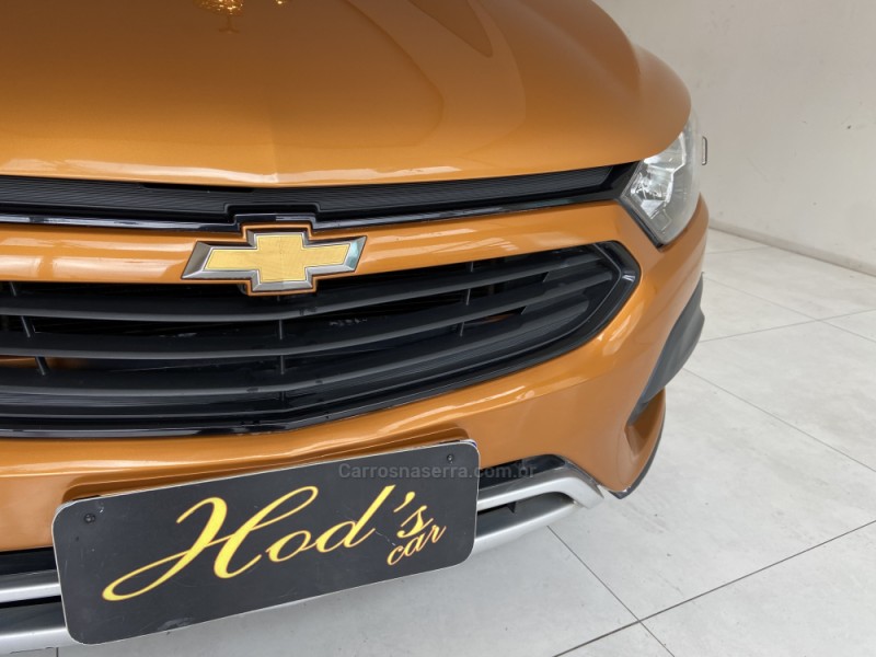 ONIX 1.4 MPFI ACTIV 8V FLEX 4P AUTOMÁTICO - 2017 - CANELA