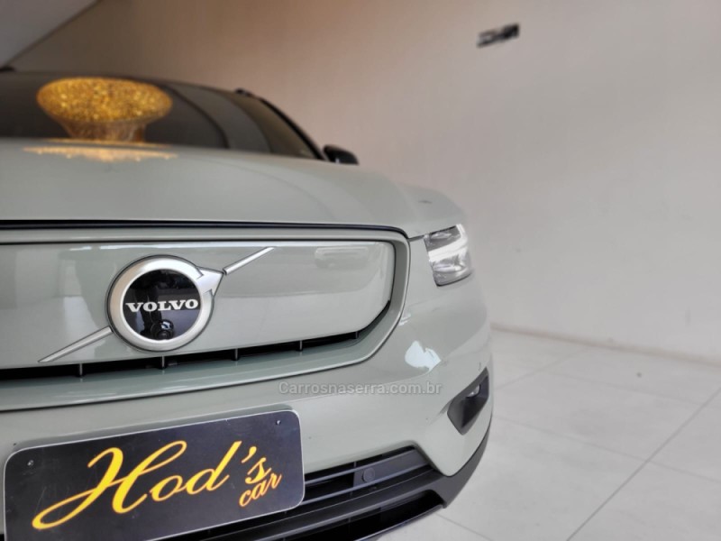 XC 40  - 2022 - CANELA