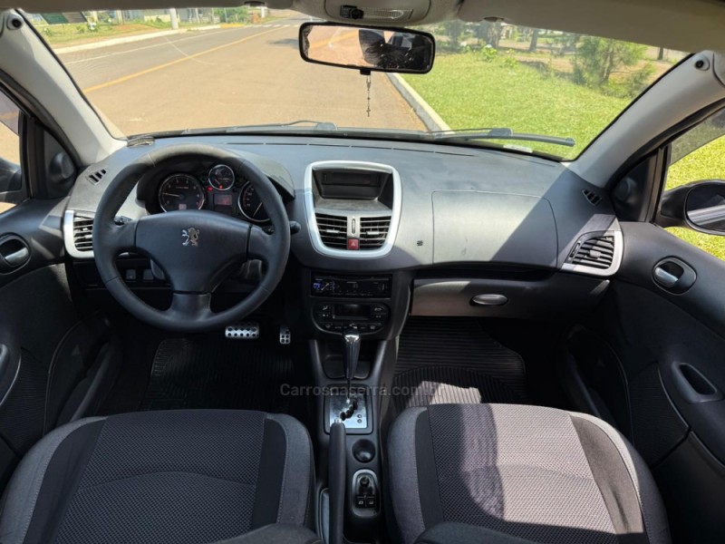 207 1.6 XS PASSION 16V FLEX 4P AUTOMÁTICO - 2011 - VACARIA