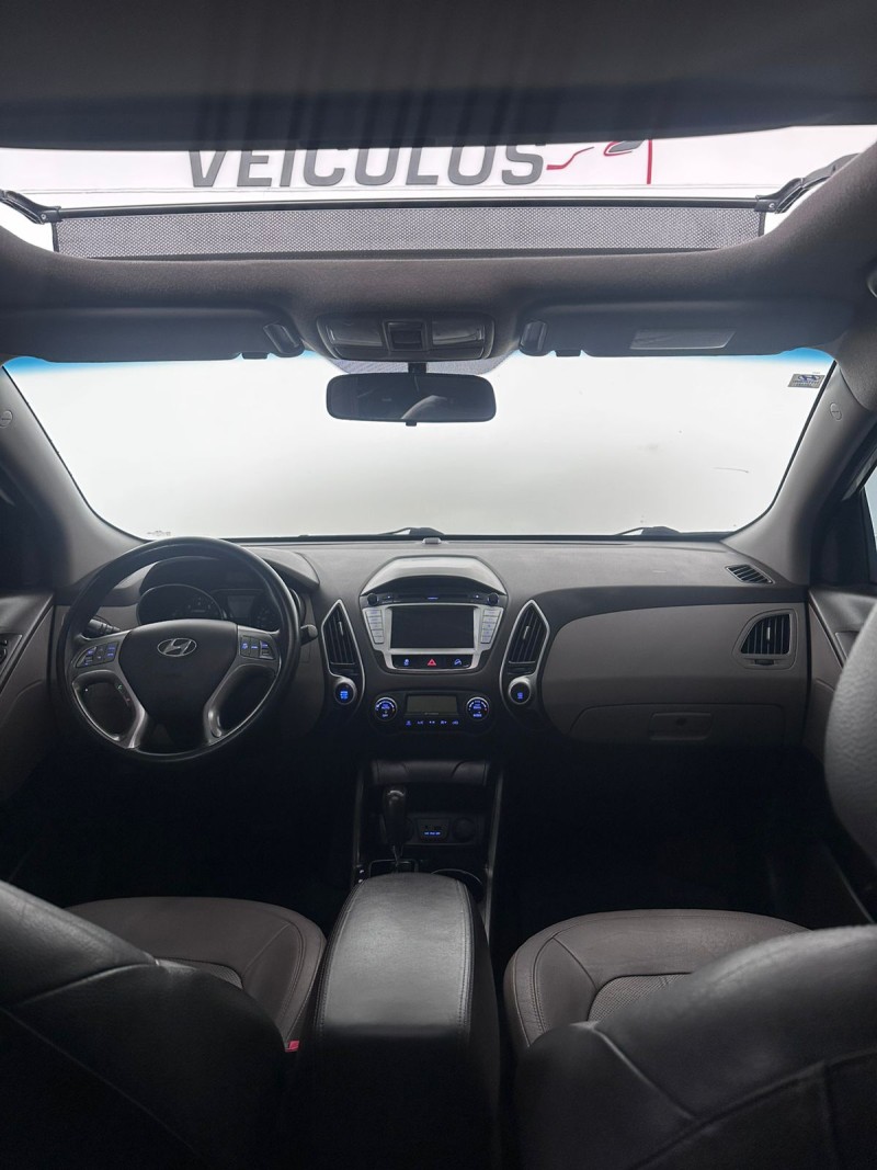 IX35 2.0 MPFI GLS 4X2 16V GASOLINA 4P AUTOMÁTICO - 2012 - FARROUPILHA