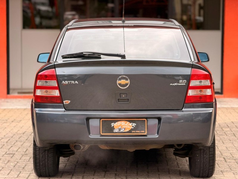 ASTRA 2.0 MPFI ADVANTAGE 8V FLEX 4P MANUAL - 2009 - CANELA