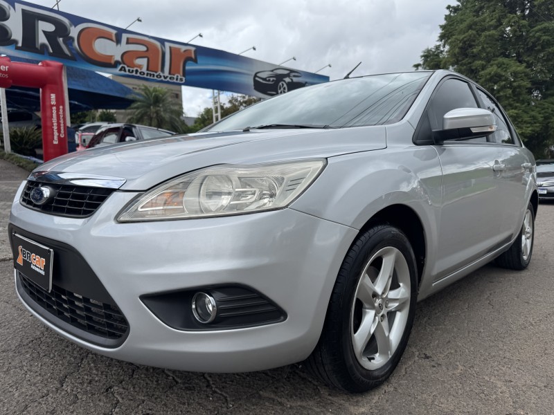 FOCUS 2.0 16V FLEX 4P AUTOMÁTICO - 2010 - DOIS IRMãOS