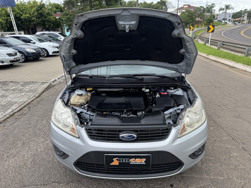 FOCUS 2.0 16V FLEX 4P AUTOMÁTICO - 2010 - DOIS IRMãOS
