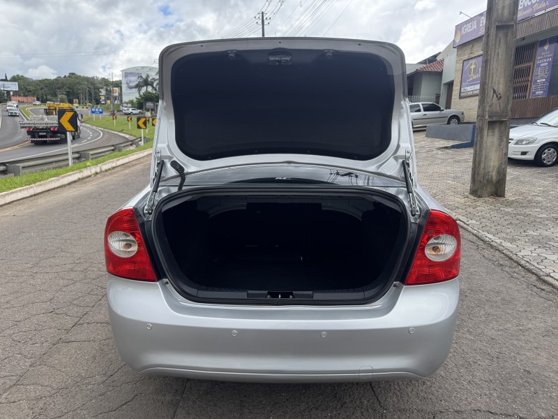 FOCUS 2.0 16V FLEX 4P AUTOMÁTICO - 2010 - DOIS IRMãOS