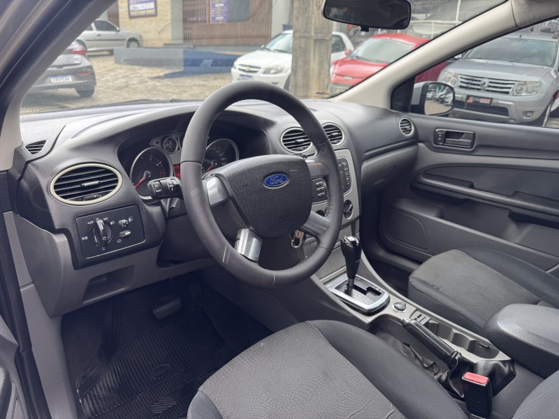 FOCUS 2.0 16V FLEX 4P AUTOMÁTICO - 2010 - DOIS IRMãOS