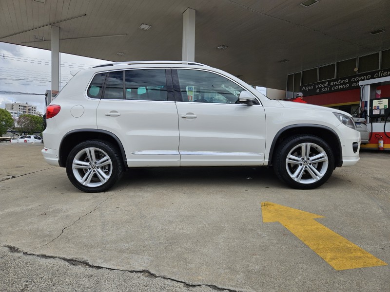 TIGUAN 2.0 TSI R-LINE 16V TURBO GASOLINA 4P TIPTRONIC - 2014 - CAXIAS DO SUL