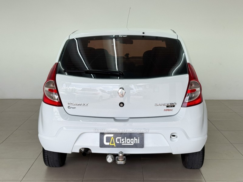 SANDERO 1.0 EXPRESSION 16V FLEX 4P MANUAL - 2009 - CARLOS BARBOSA