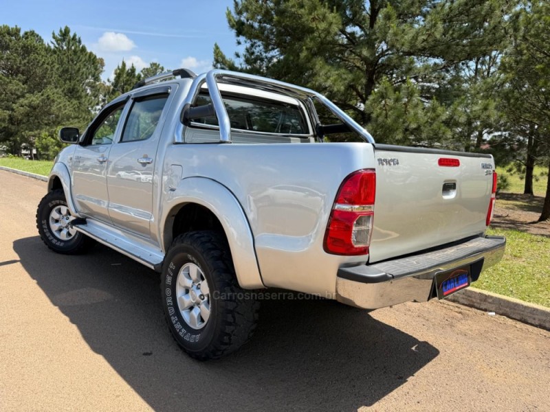 HILUX 3.0 SRV 4X4 CD 16V TURBO INTERCOOLER DIESEL 4P AUTOMÁTICO - 2007 - VACARIA