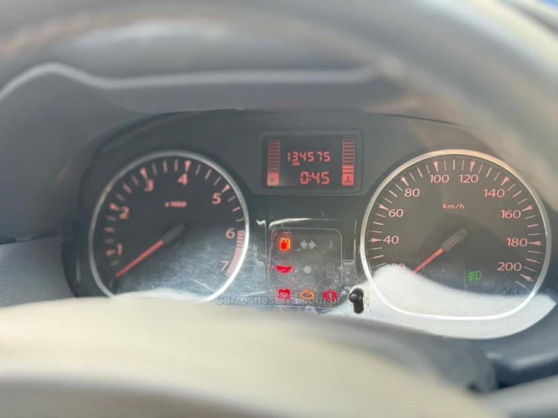 DUSTER 2.0 TECH ROAD 4X2 16V FLEX 4P MANUAL - 2014 - FARROUPILHA