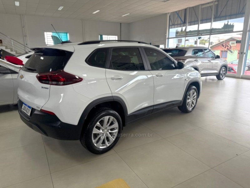 TRACKER 1.0 12V LTZ TURBO FLEX 4P AUTOMÁTICO - 2023 - VACARIA