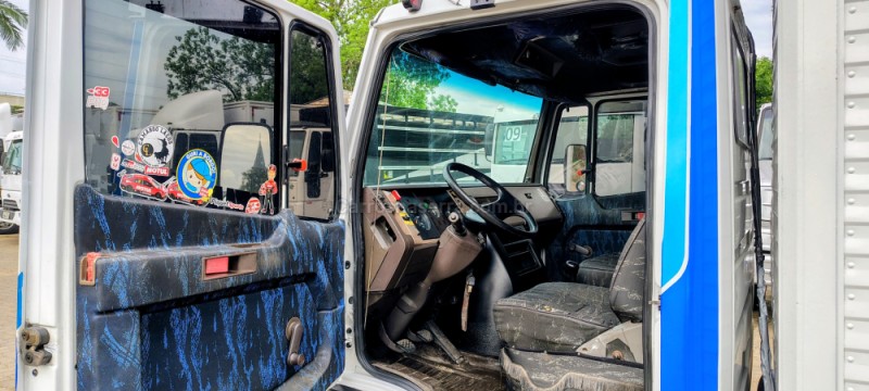 912  - 1993 - PORTãO