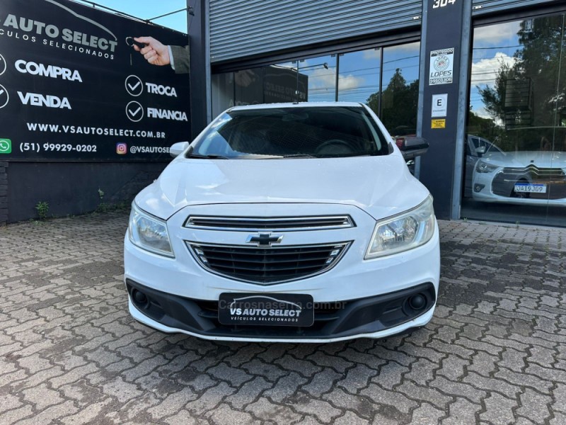 ONIX 1.0 LT 12V FLEX 4P MANUAL - 2014 - SãO LEOPOLDO