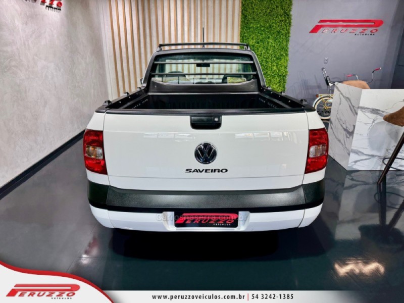 SAVEIRO 1.6 MI CS 8V FLEX 2P MANUAL G.VI - 2015 - NOVA PRATA