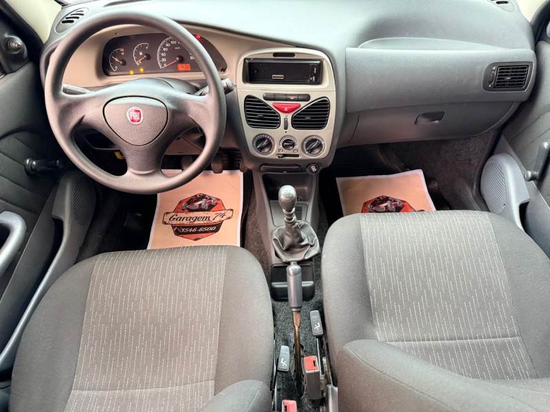 SIENA 1.0 MPI FIRE CELEBRATION 8V FLEX 4P MANUAL - 2011 - TRêS COROAS