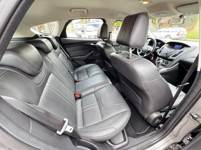 FOCUS 2.0 SE 16V FLEX 4P AUTOMÁTICO - 2014 - CAXIAS DO SUL