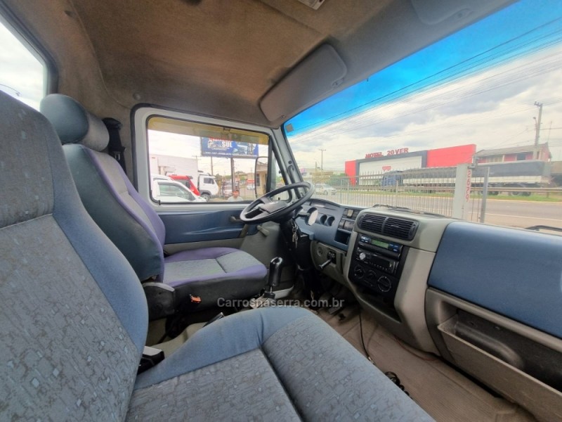 8-150 E DELIVERY - 2008 - PORTãO