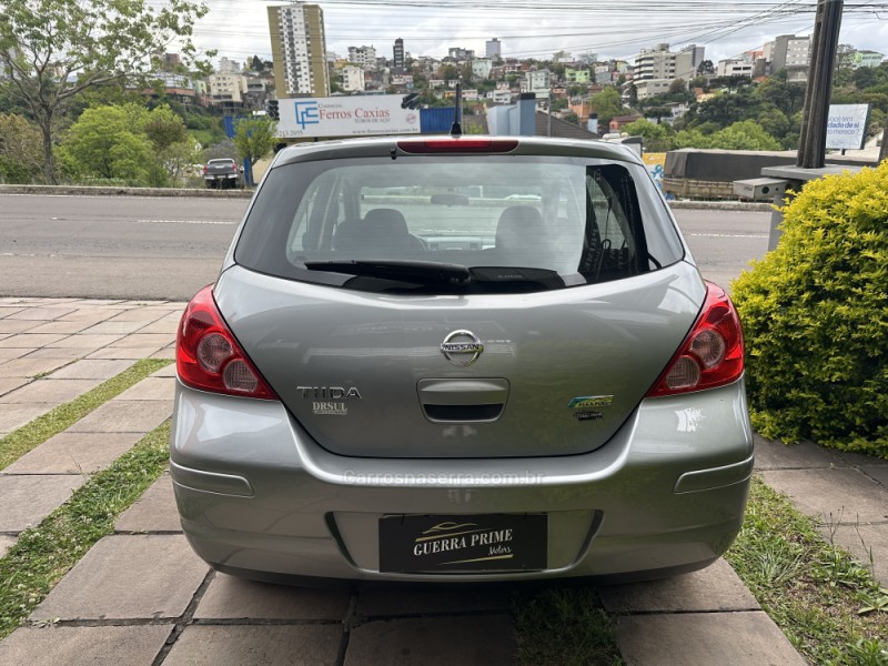 TIIDA 1.8 S 16V FLEX 4P MANUAL - 2011 - CAXIAS DO SUL