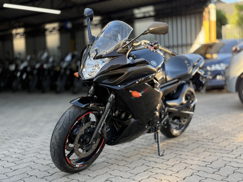 XJ6 F  - 2010 - BENTO GONçALVES