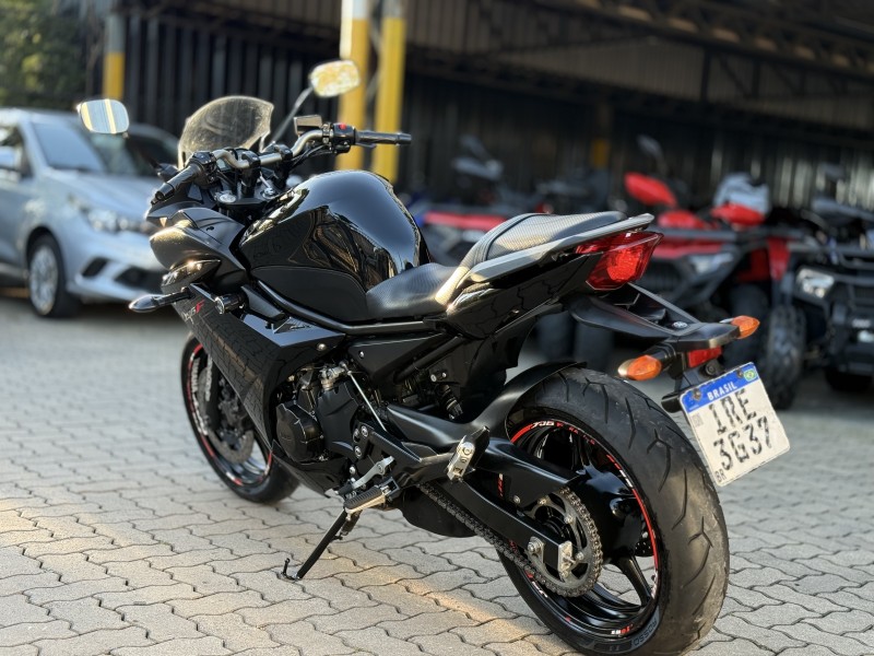 XJ6 F  - 2010 - BENTO GONçALVES